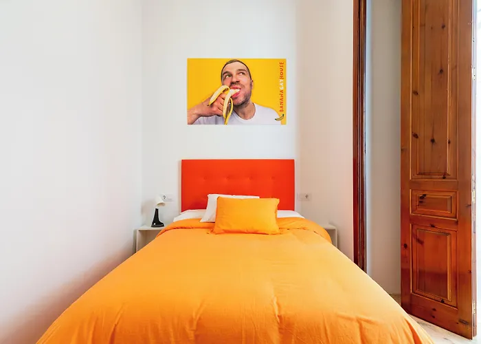 Hotel Banana Gay House - Only Men Sevilla